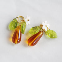 Fruity charms: pears 🍐